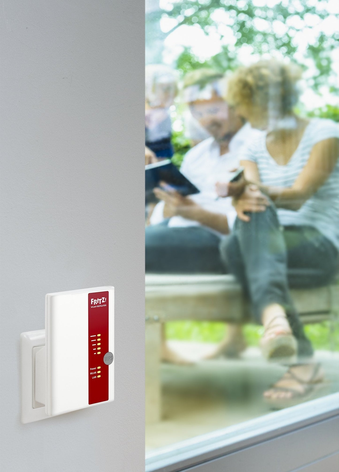FRITZ!WLAN Repeater 450E – WLAN Repeater N450, Gigabit-LAN, WPA2, weiß
